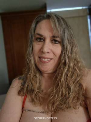 52 year old Escort in Springfield MA Sexy older woman for fun/relaxation
