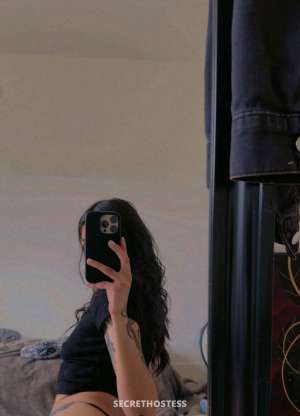 Kandy and Yasmin 30Yrs Old Escort Comox Balley Image - 3