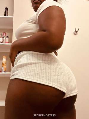 24 year old Escort in Cleveland OH Incall specials