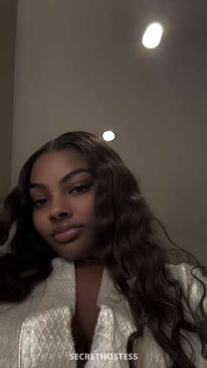 24 year old Escort in Racine WI Darker the Berry sweeter the juice 🫣 Available OUTCALLS/