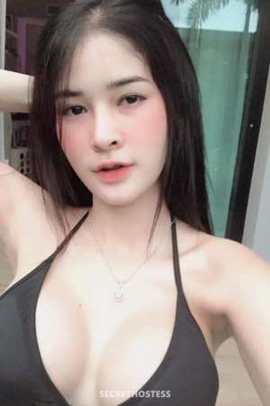 19 year old Thai Escort in Bukit Bintang Katie