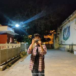 23 year old Asian Escort in Mumbai Honeybear, Male escort