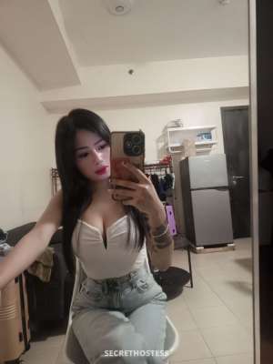 23 year old Escort in Makati Pauline