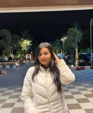 24 year old Indian Escort in Coimbatore Seema, escort