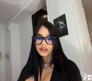 25 year old Escort in Guildford Surrey Genuine party girl .New in town❤️‍. Outcall only, 