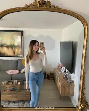 28 year old Escort in Warszawa Sarah