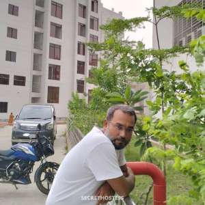 42 year old Asian Escort in Dhaka Sayeed, Male escort