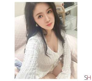 26 year old Escort in Wolverhampton WV1 new Asia B2B massage +Best full service, Independent