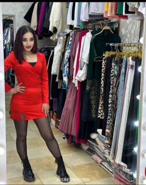 22 year old Asian Escort in Jaipur Barbi, escort