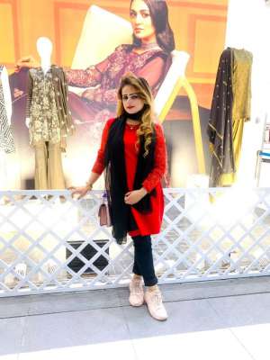23 year old Indian Escort in Ras al-Khaimah Areesha, escort