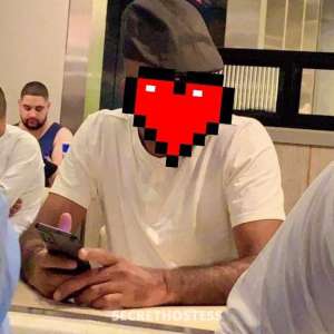 30 year old Asian Escort in Dubai Alone boy, Male adult performer