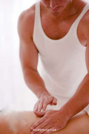 39 year old French Escort in Lugano ITALIAN Certified MASSAGE THERAPIST .., masseur