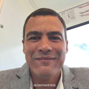 43 year old Escort in Perth Horny Horny Horny Escort, Duncraig