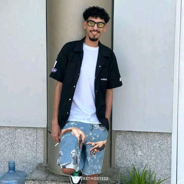 22Yrs Old Escort 180CM Tall Abu Dhabi Image - 0