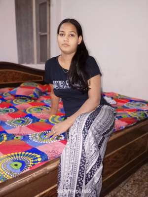 18 year old Indian Escort in Gurgaon Sandy's Call Girls Service, escort agency