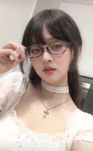 22Yrs Old Escort 160CM Tall Ho Chi Minh City Image - 2