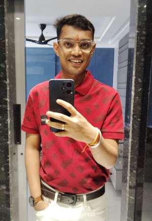 22 year old Asian Escort in Kolkata Raunak, Male escort