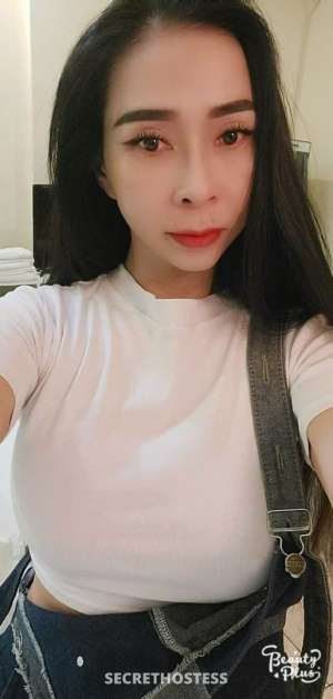 23Yrs Old Escort 170CM Tall Muscat Image - 2