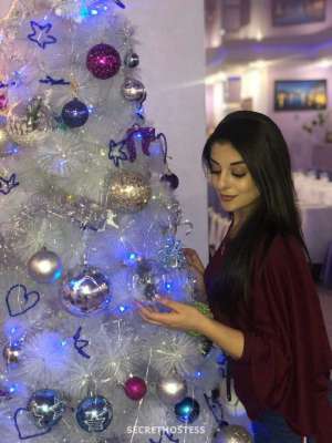 25 year old Indian Escort in Dubai Mahi, escort