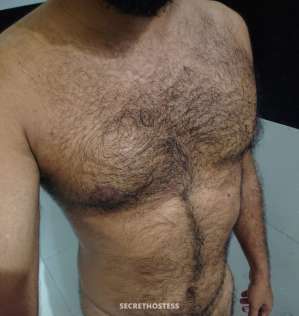 28 year old Indian Escort in Colombo Hello Ladies, Male escort