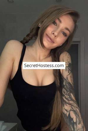 Issot, Agency 22 year old Escort in Paris