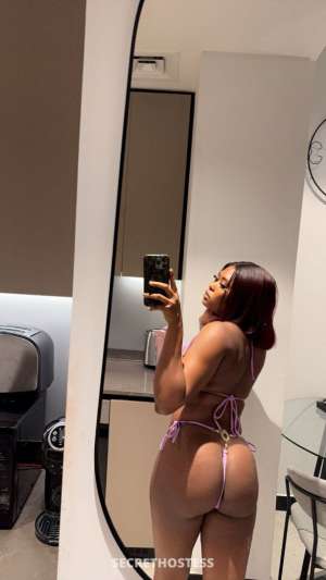 24 year old Escort in Dubai Kayla, escort