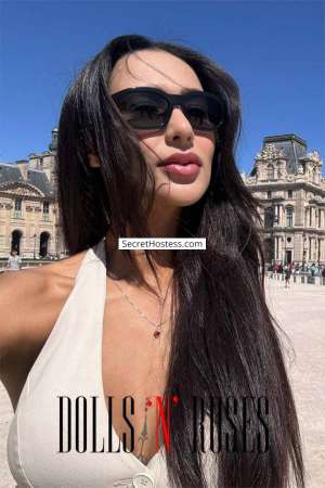 22 year old Escort in London Verona