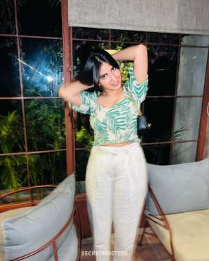 22 year old Indian Escort in Pune Mansi, escort
