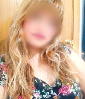 24 year old North American Escort in Barcelona Eliana Lauret Masseur, masseuse