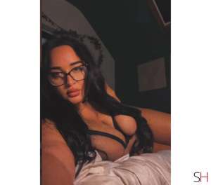 26 year old Latino Escort in Cheshire West and Chester Betty🍓Best Service 🥂Party Girl, Independent