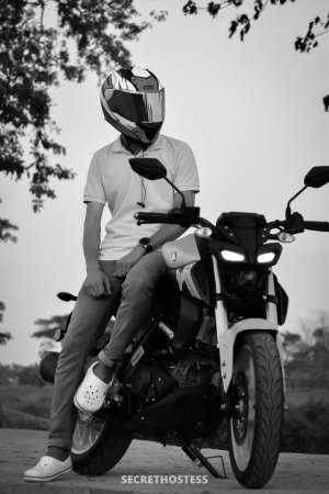 29 year old Indian Escort in Kolkata Hoye jaak, Male escort