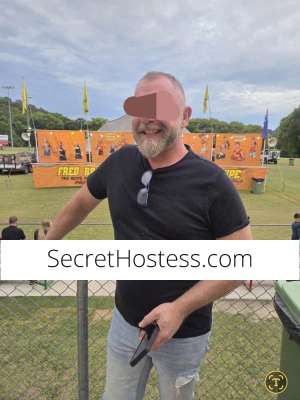43 year old Escort in Buderim Ruby and Rob