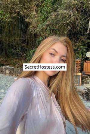 22 year old Caucasian Escort in Saint-Barthélemy Sara, Agency