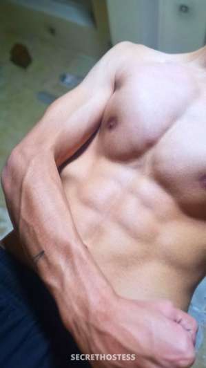 21 year old Escort in Damascus Wilson, Male companion