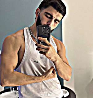 25Yrs Old Escort 185CM Tall Baku Image - 3