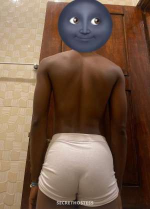 25 year old Escort in Abidjan E. Vpx, Male escort