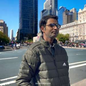 35 year old Indian Escort in Bangalore Steve for Ladies, Male escort