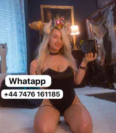 39 year old Escort in Wirral Hookup