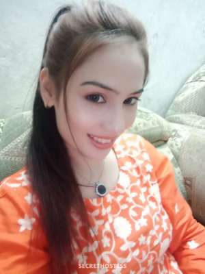 20 year old Indian Escort in Dubai Akshara Bhatt, escort