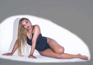 21 year old Escort in Nairobi Ammy, escort