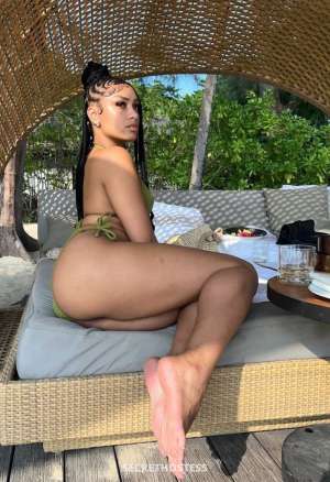 24 year old Escort in Dubai Lora, escort