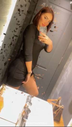 25Yrs Old Escort 172CM Tall Dubai Image - 1