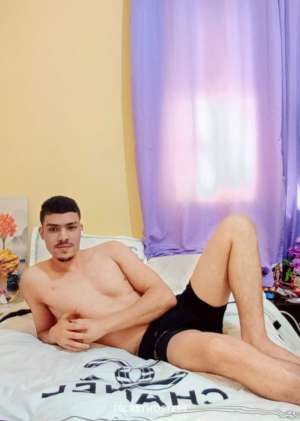 28Yrs Old Escort 183CM Tall Abu Dhabi Image - 2