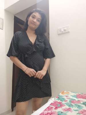 25 year old Indian Escort in Thāne Aisha, escort