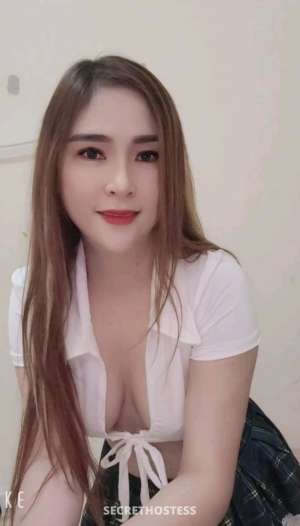 32 year old Asian Escort in Dubai Lisa Good service Independent Deria, escort
