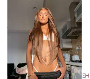 22 year old Brazilian Escort in Scotland Falkirk TIANA HOT.GIRL .BRAZILIAN. NEW IN CITY!., Independent