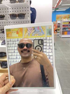 35 year old Asian Escort in Cebu City New Hoe, Male escort