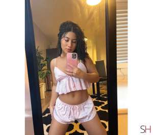 19 year old Latino Escort in Stoke-on-Trent .ANNE.FRENCH KISS FREE.SMALL GIRL., Independent