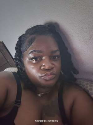 Juicy 25Yrs Old Escort Image - 1