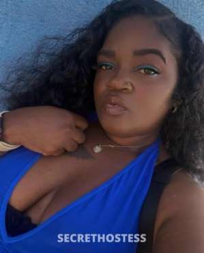 Juicy 25Yrs Old Escort Image - 2